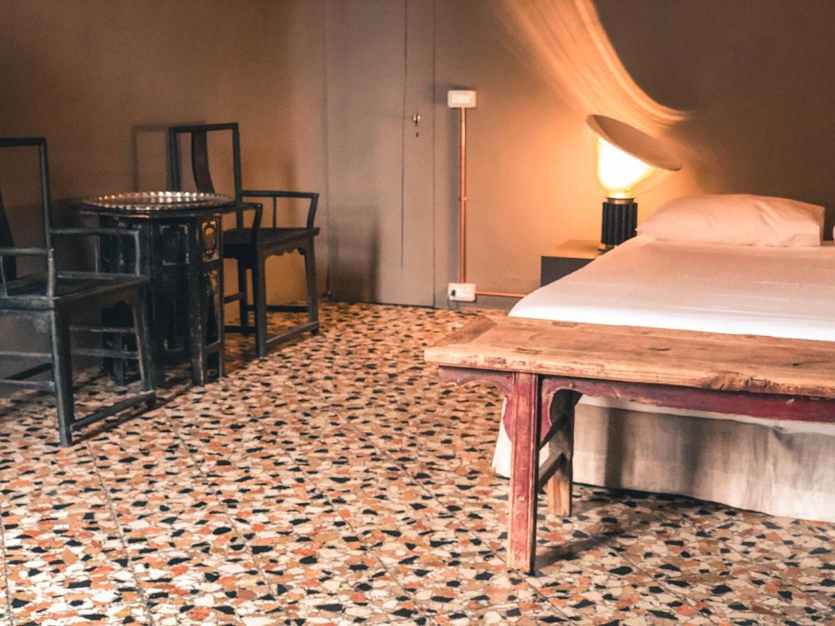 Palazzo Del Settecento Apartment ราเวนนา ภายนอก รูปภาพ