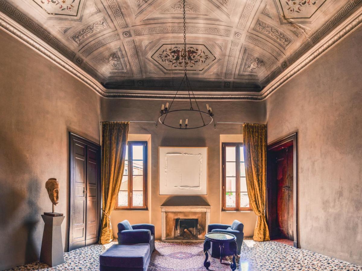 Palazzo Del Settecento Apartment ราเวนนา ภายนอก รูปภาพ