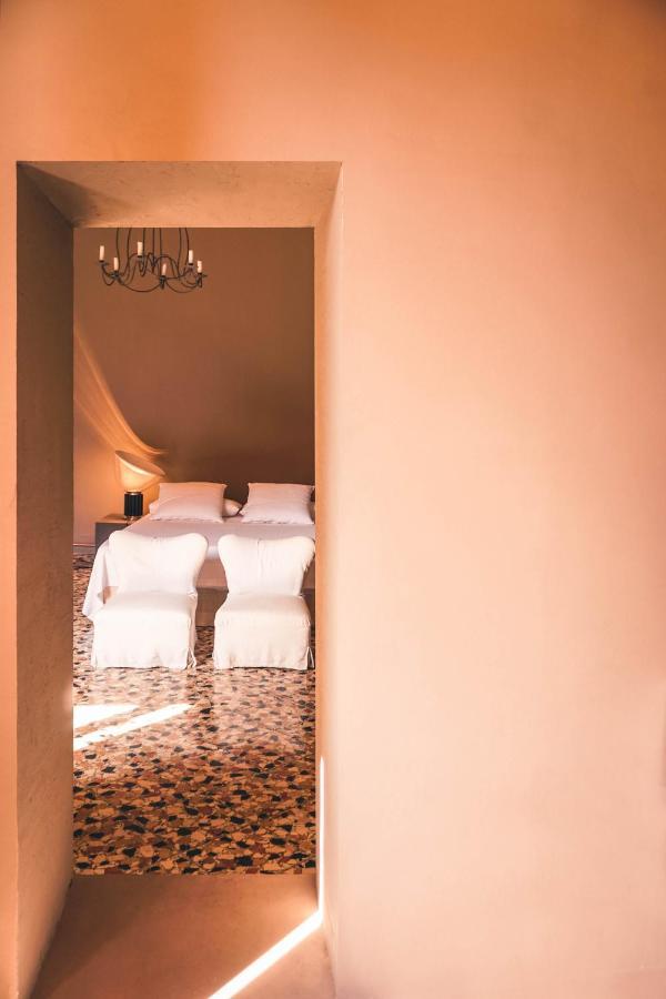 Palazzo Del Settecento Apartment ราเวนนา ภายนอก รูปภาพ